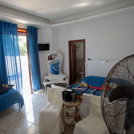 فندق مبيت وإفطار Zo. Ne. Baroque 3*