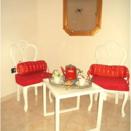 Zo. Ne. Baroque 3* ليتشي