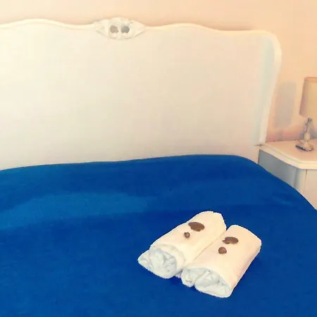 Zo. Ne. Baroque 3* ليتشي