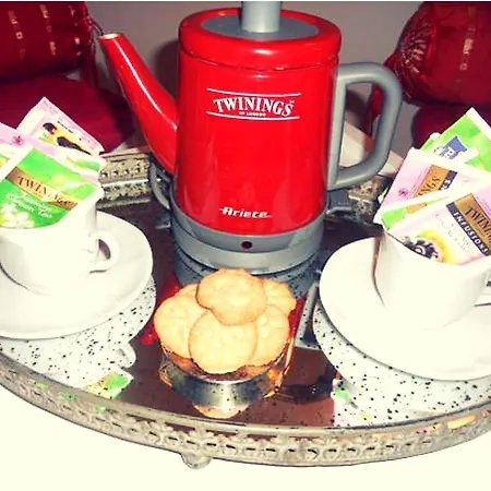 Zo. Ne. Baroque Λέτσε