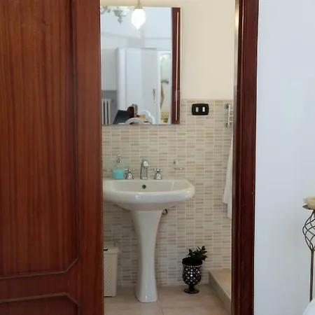 Nocleg ze śniadaniem Zo. Ne. Baroque 3*