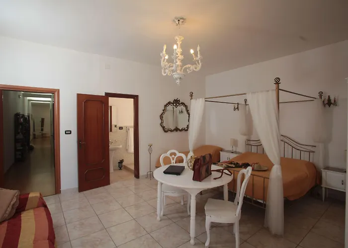 Zo. Ne. Baroque Bed & Breakfast 3*