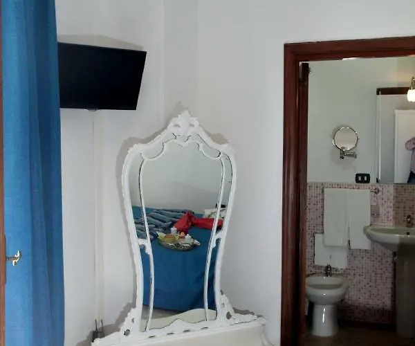 Zo. Ne. Baroque Bed & Breakfast 3*